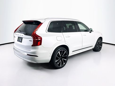 Used 2023 Volvo XC90 B6 Plus AWD/4WD image 9
