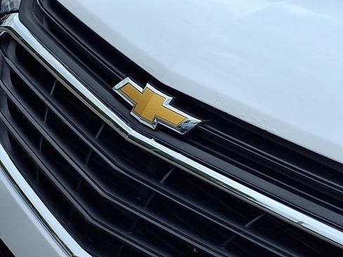 Used 2021 Chevrolet Equinox LT FWD image 30