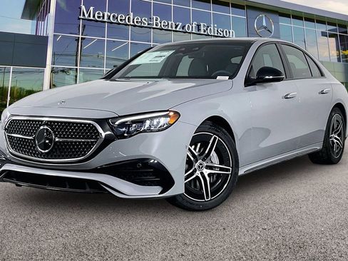 New 2026 Mercedes-Benz E 450 4MATIC Sedan image 2