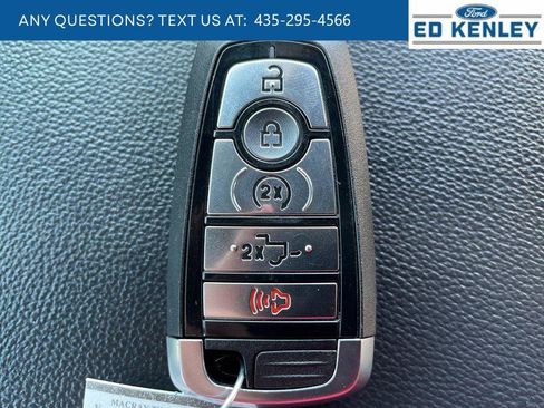 Used 2025 Ford F150 Lariat AWD/4WD image 13