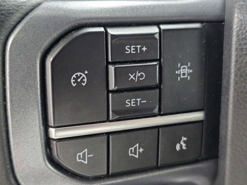 Used 2024 Ford F150 XLT AWD/4WD image 31