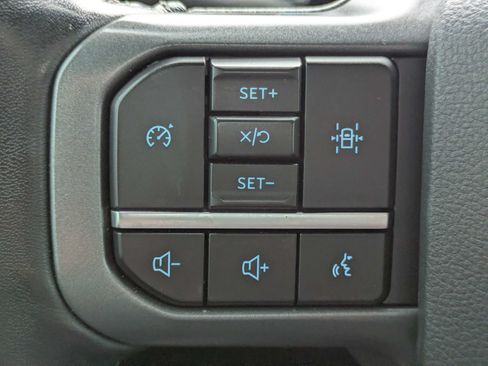 Used 2022 Ford F150 Lariat AWD/4WD image 13