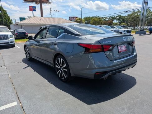 Used 2022 Nissan Altima 2.5 SR FWD image 7