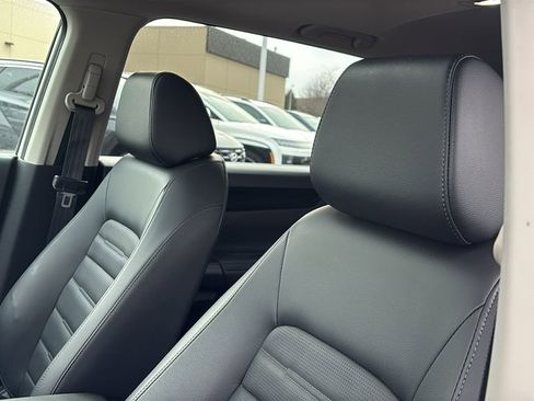 Used 2024 Honda CR-V EX-L image 25