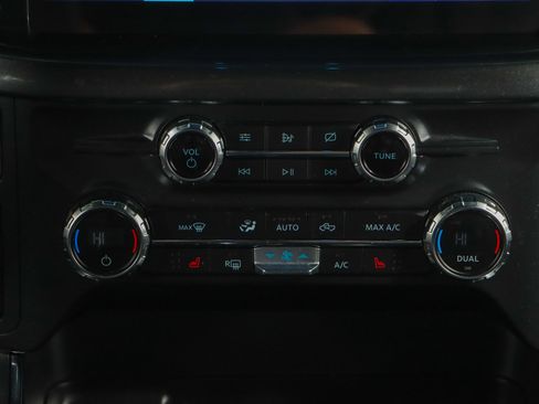 Used 2021 Ford F150 XLT w/ Equipment Group 302A High image 21