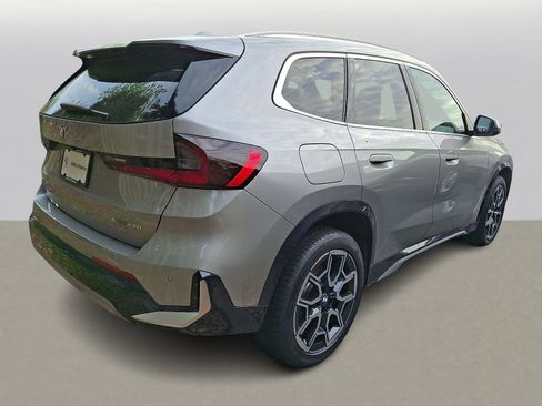 Used 2025 BMW X1 xDrive28i w/ Technology Package AWD/4WD image 4