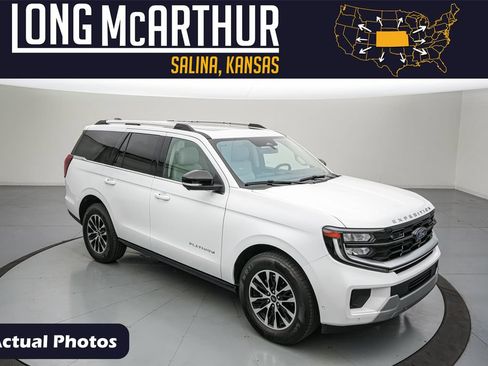 Certified 2025 Ford Expedition Platinum AWD/4WD image 1