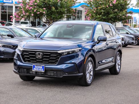 Certified 2025 Honda CR-V EX-L image 3