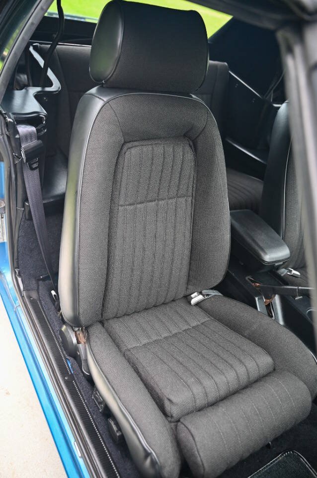 Used 1989 Ford Mustang LX RWD image 96