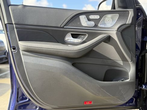 New 2026 Mercedes-Benz GLE 53 AMG 4MATIC image 15