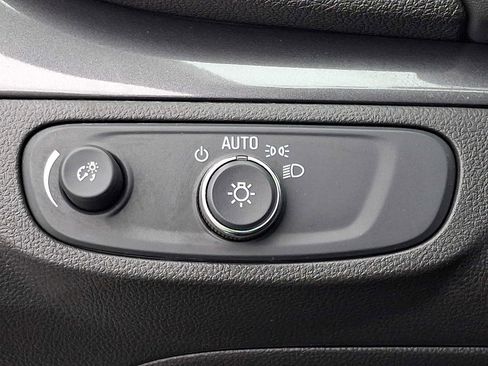 Used 2019 Buick Encore Preferred FWD image 24