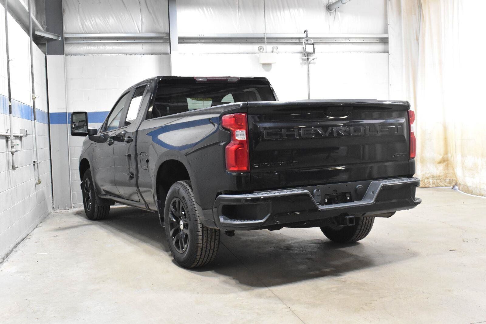 Used 2020 Chevrolet Silverado 1500 RST w/ All-Star Edition RWD image 21