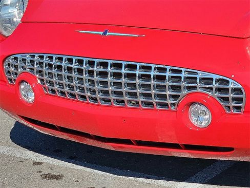 Used 2002 Ford Thunderbird image 16