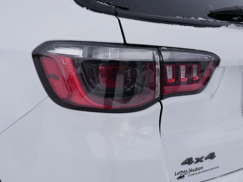 Used 2023 Jeep Compass Trailhawk image 17