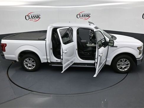 Used 2017 Ford F150 Lariat w/ Equipment Group 501A Mid image 21