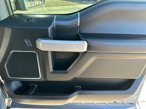 Used 2020 Ford F150 Lariat w/ Equipment Group 502A Luxury AWD/4WD image 34
