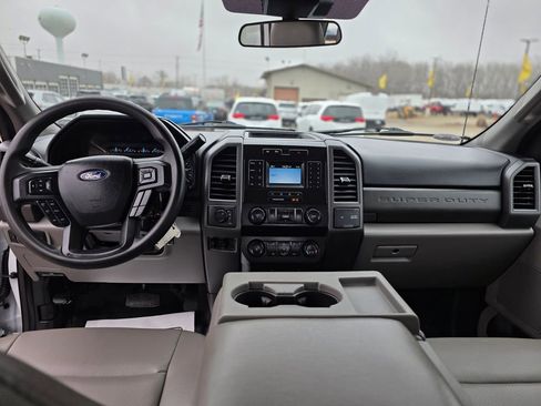 Used 2021 Ford F450 XL w/ Power Equipment Group image 34