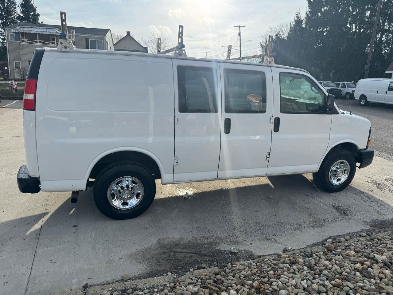 Used 2014 Chevrolet Express 2500 RWD image 5