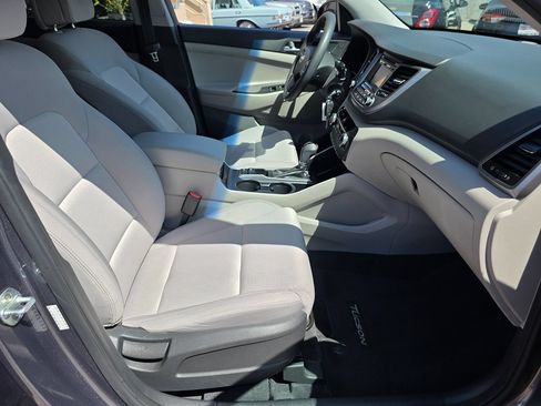 Used 2017 Hyundai Tucson SE w/ SE Popular Package 02 FWD image 15