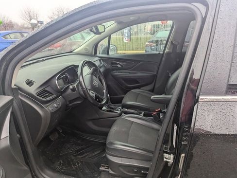 Used 2018 Buick Encore Preferred image 9
