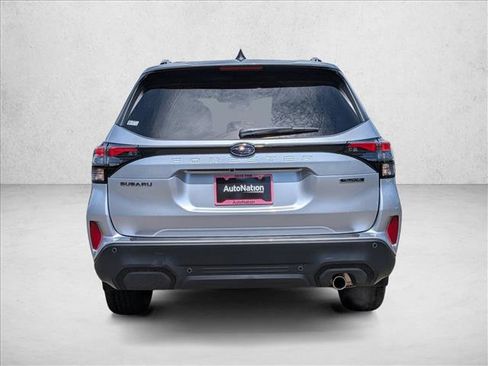 Used 2026 Subaru Forester Touring AWD/4WD image 7