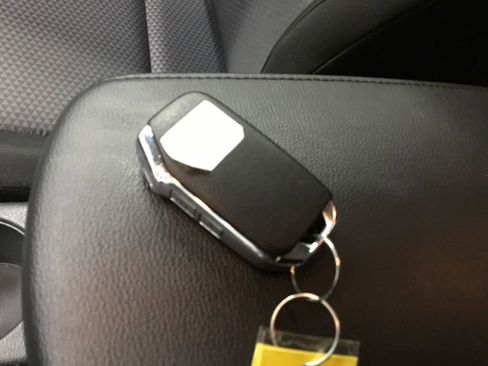 Used 2024 Kia Soul LX w/ LX Technology Package image 9