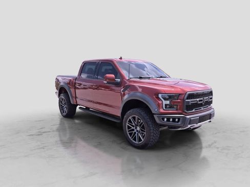 Used 2019 Ford F150 Raptor w/ Equipment Group 802A Luxury AWD/4WD image 2