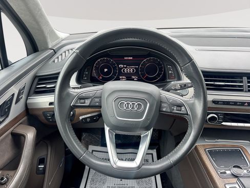 Used 2019 Audi Q7 3.0T Prestige AWD/4WD image 11