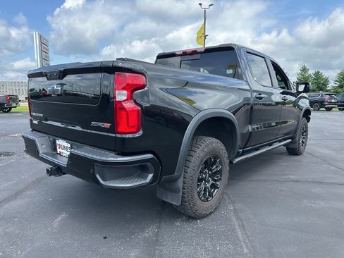 Used 2024 Chevrolet Silverado 1500 ZR2 w/ Technology Package image 10