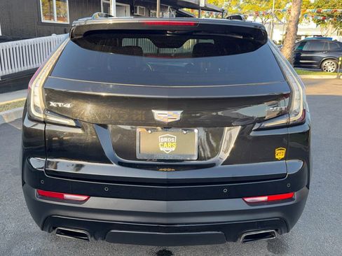 Used 2019 Cadillac XT4 Sport w/ Cold Weather Package FWD image 7