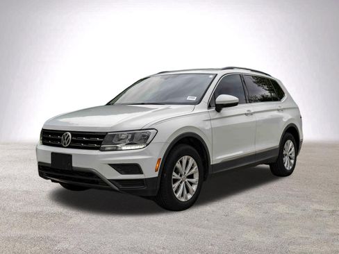 Used 2018 Volkswagen Tiguan SE image 5