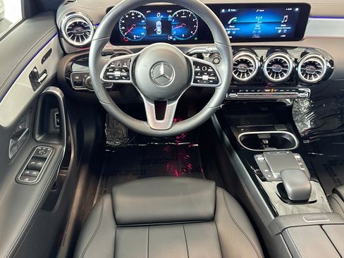 Certified 2023 Mercedes-Benz CLA 250 w/ Premium Package image 21