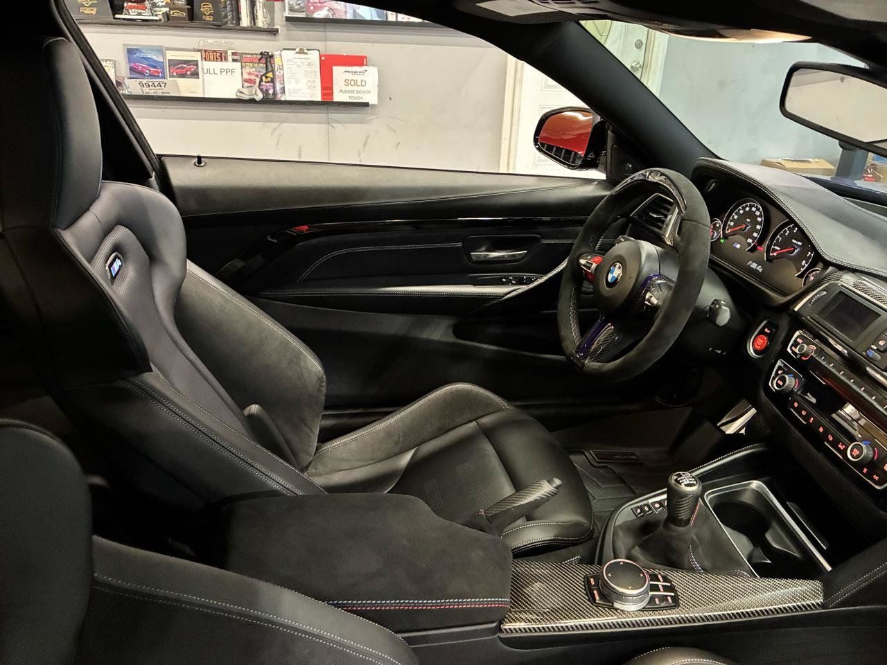 Used 2018 BMW M4 Coupe RWD image 25