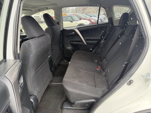 Used 2017 Toyota RAV4 XLE w/ All Weather Liner Package AWD/4WD image 13