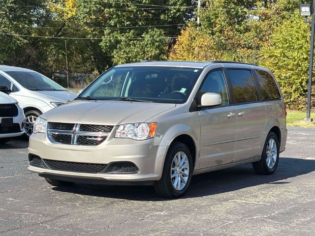 Used 2016 Dodge Grand Caravan SXT FWD image 31