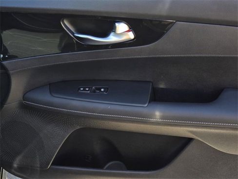 Certified 2023 Kia Forte GT-Line image 8
