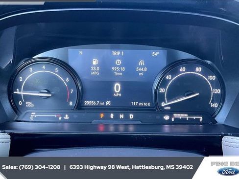 Used 2021 Lincoln Corsair FWD w/ Premium Package image 14