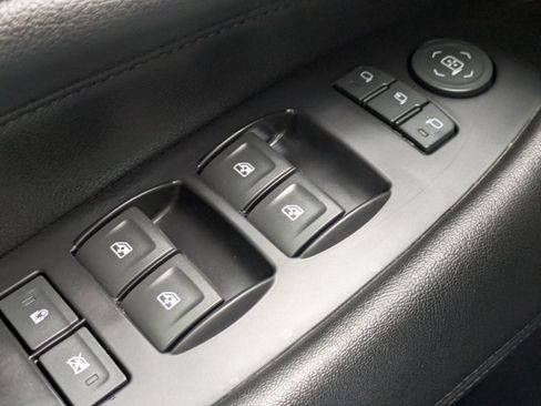 Used 2019 Cadillac Escalade ESV Luxury image 24