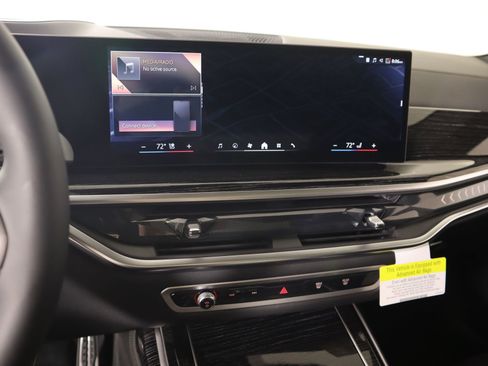 New 2026 BMW X7 xDrive40i w/ M Sport Package AWD/4WD image 5