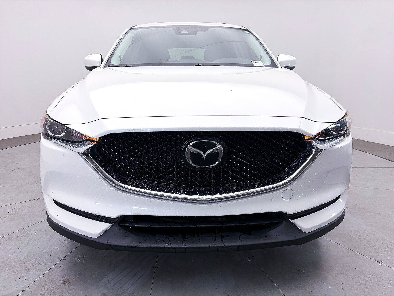 Used 2018 MAZDA CX-5 Touring w/ Preferred Equipment Package FWD image 2