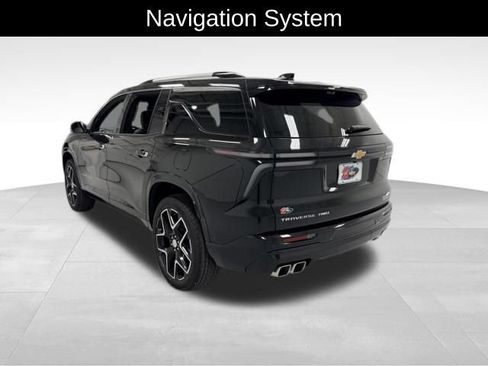 Certified 2025 Chevrolet Traverse High Country AWD/4WD image 4