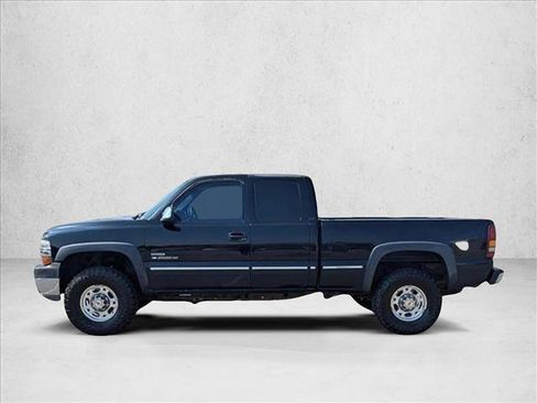 Used 2002 Chevrolet Silverado 2500 LS w/ Electrical Convenience Pkg AWD/4WD image 8