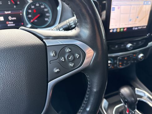 Used 2021 Chevrolet Traverse RS image 37