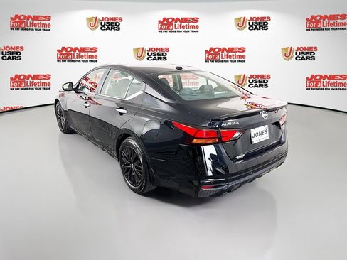 Certified 2025 Nissan Altima 2.5 SV w/ SV Special Edition Package FWD image 2