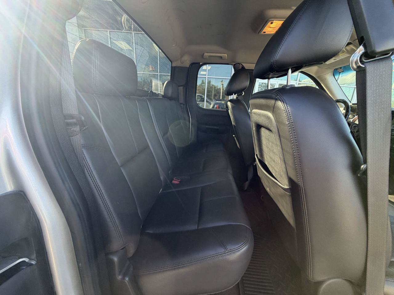 Used 2010 GMC Sierra 1500 SLE w/ Power Pack Plus AWD/4WD image 13