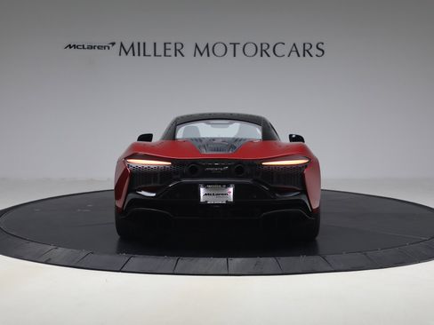 Used 2023 McLaren Artura RWD image 6