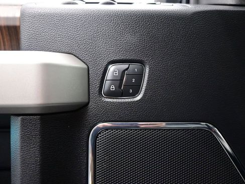 Used 2015 Ford F150 Lariat w/ Equipment Group 501A Mid image 15