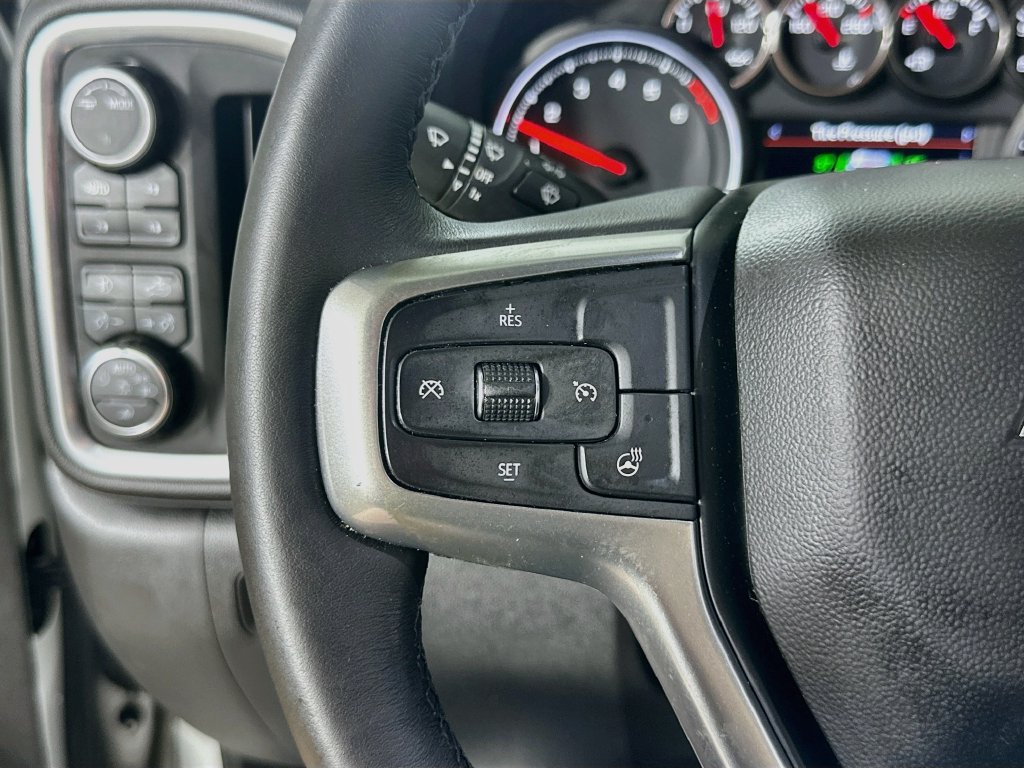 Used 2022 Chevrolet Silverado 1500 RST w/ Safety Package AWD/4WD image 24