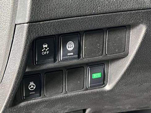 Used 2017 Nissan Rogue Sport SL w/ SL Premium Package image 22