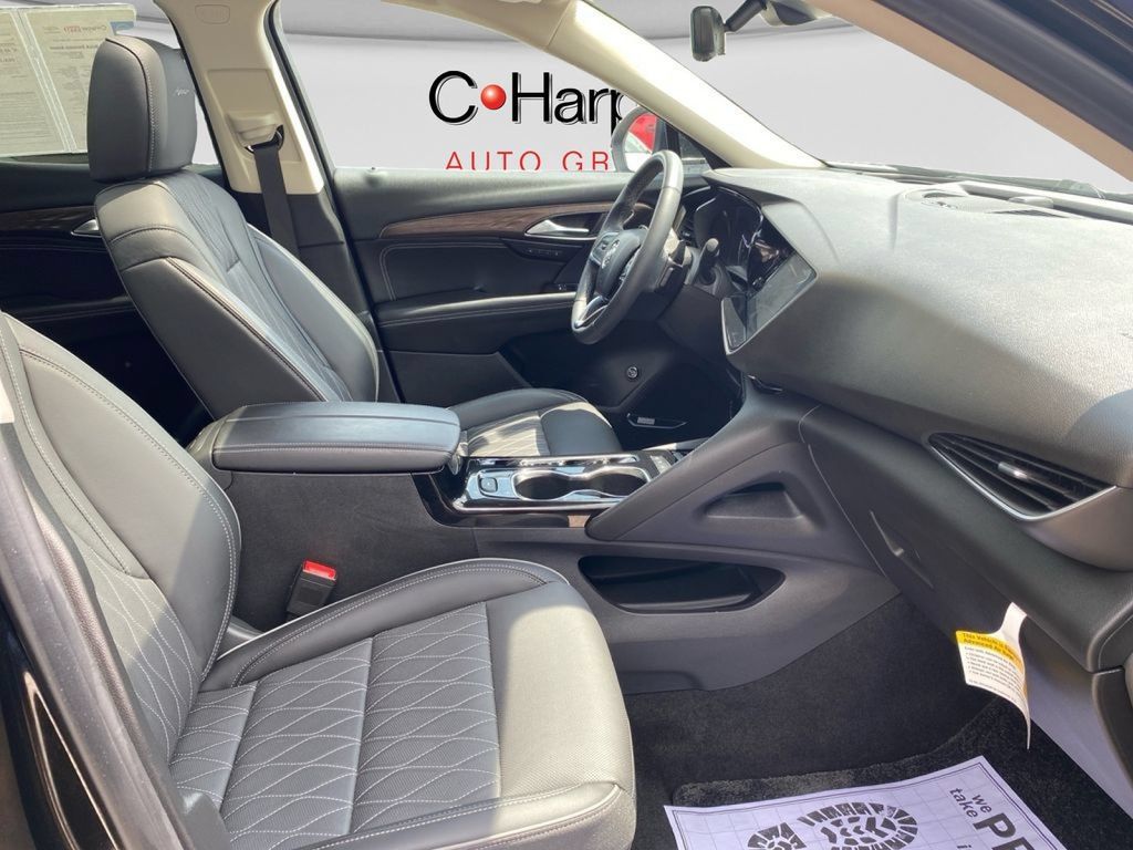 Used 2023 Buick Envision Avenir AWD/4WD image 11